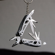 Load image into Gallery viewer, Survival Tool Pack